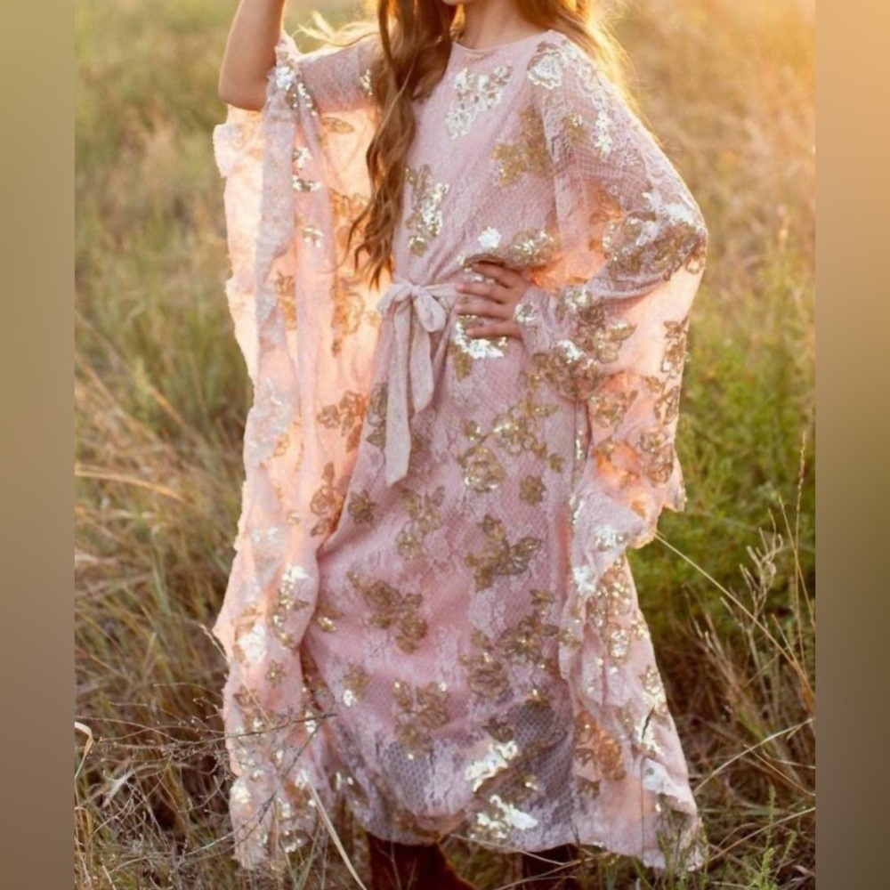 NEW with tags! JOYFOLIE toddler girls galina kaftan dress in shell size 2